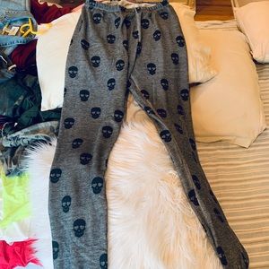 grey comfy skull sweatpants